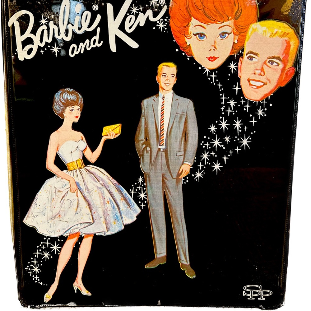 Barbie Vintage 1960s, 2 Barbies, Ken, 20 outfits, accessories, case